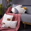 Coussin Design Contemporain sur un canapé