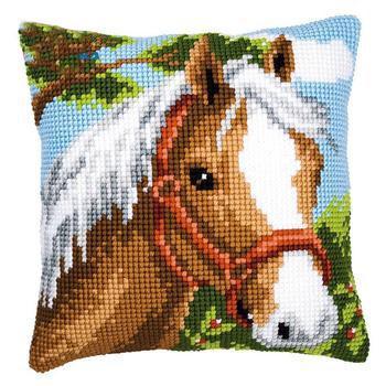Coussin Point De Croix Cheval